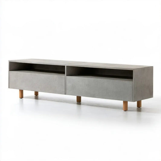 Szafka RTV z MDF w efekcie szarego betonu 180 x 40 x 45 cm z drewnianymi nogami